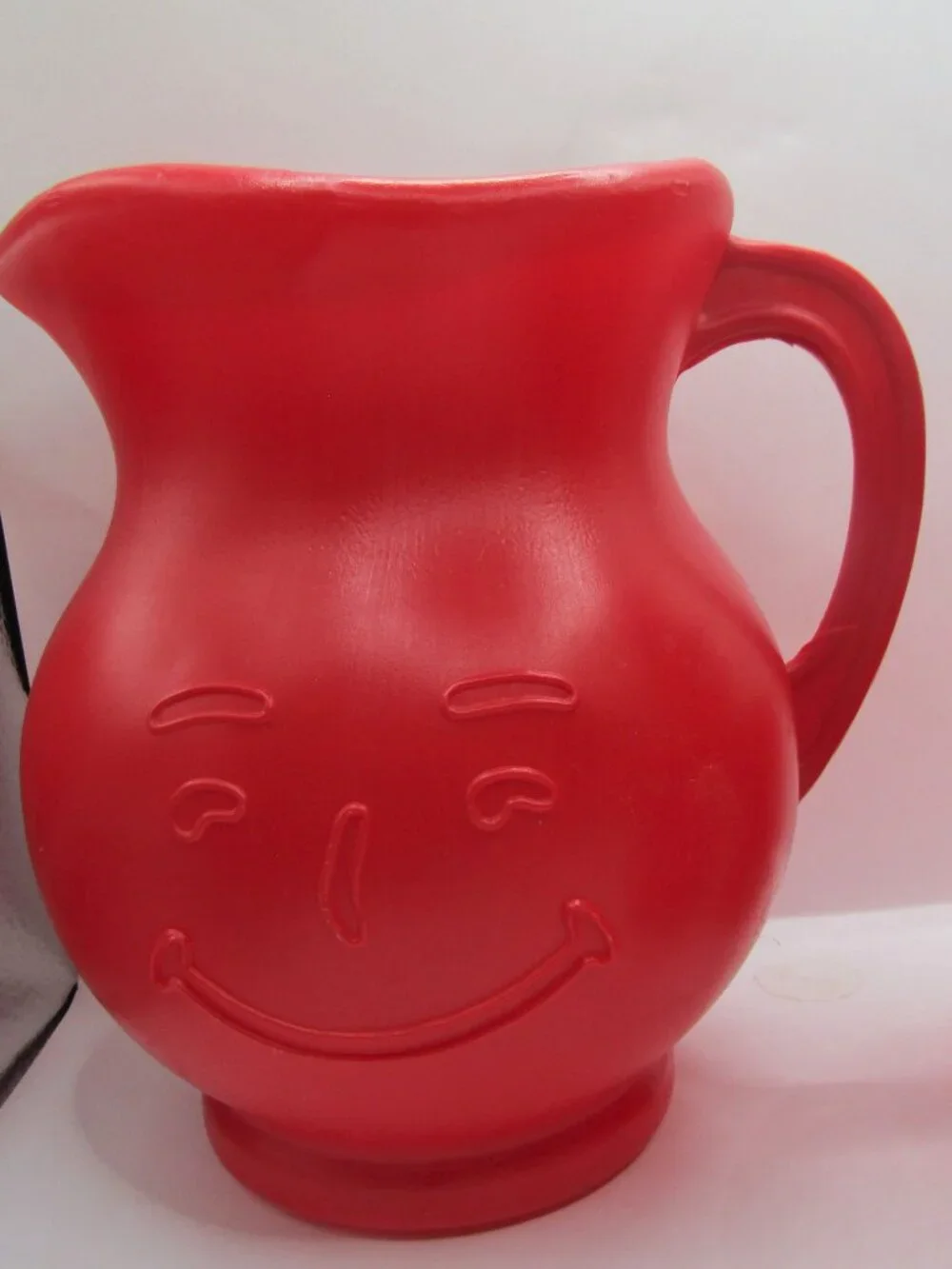 1984 Smiling Kool-aid Pitcher With Four Cups